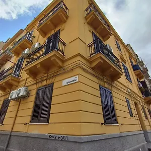 Triscele House Palerme