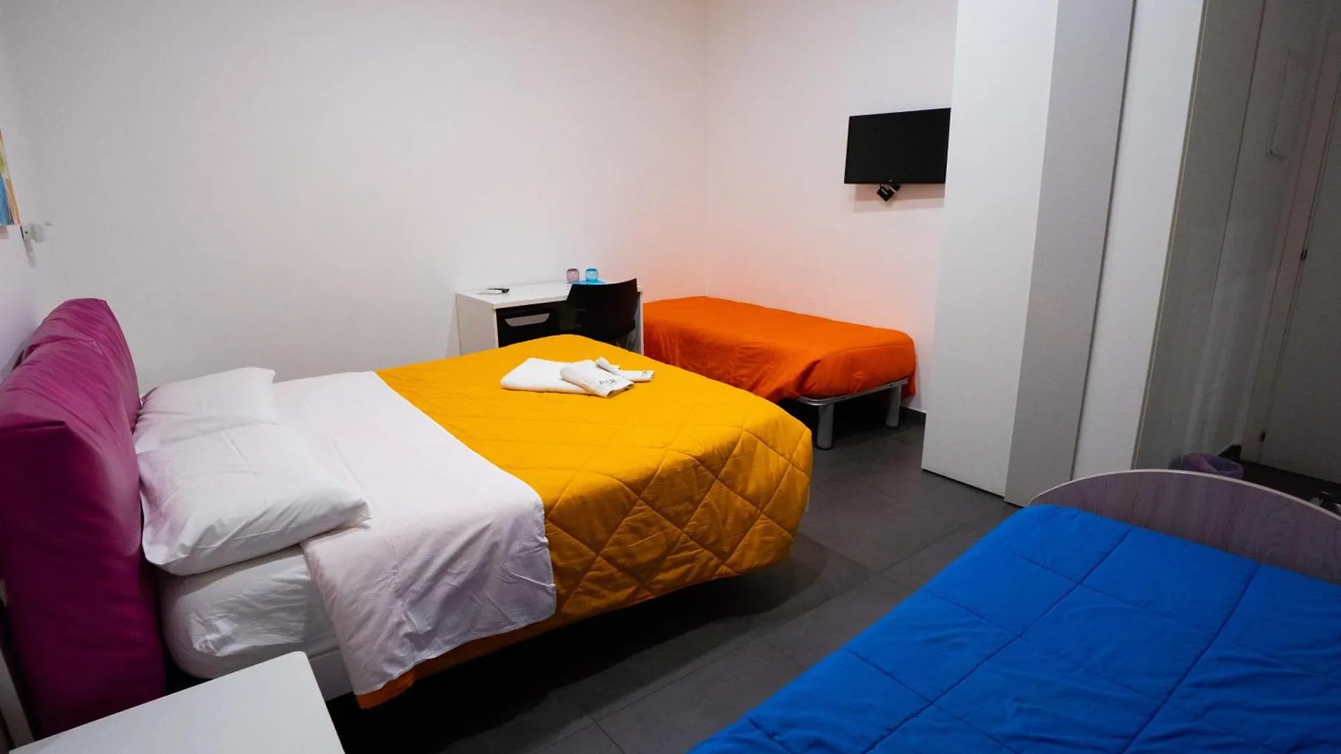 Amuri Room&Suite Palerme Couette-café